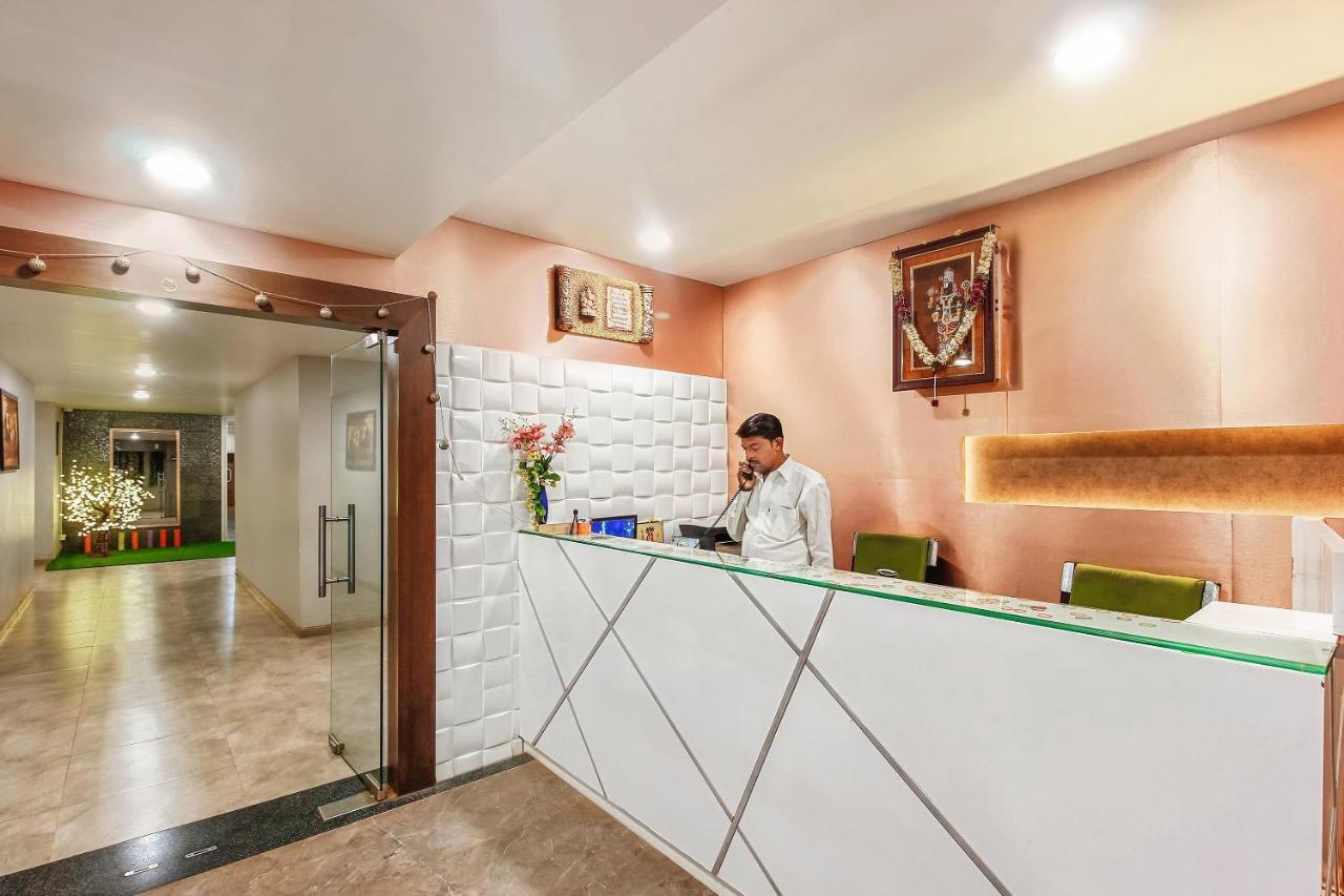 Oyo 26991 Stanza Luxurios Stay Zahirabad ภายนอก รูปภาพ